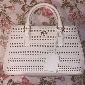 Tory Burch bag never worn